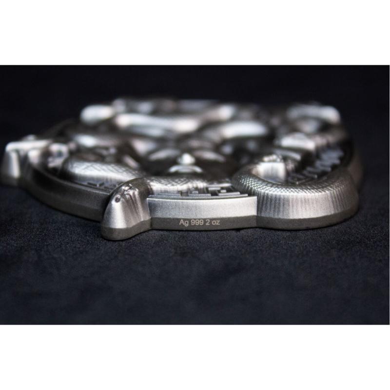 Medusa-Silberstacker – 2 oz 3D-Prägung mit griechischem Ornamentrahmen