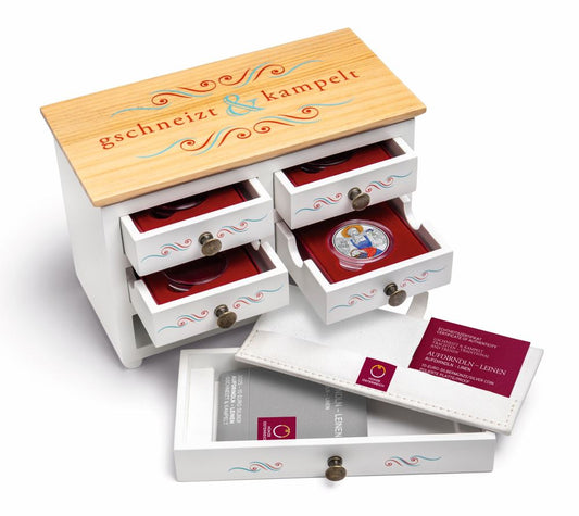 Sammelbox zur Serie „gschneizt & kampelt“ - Edelmetalle Koitz GnbR