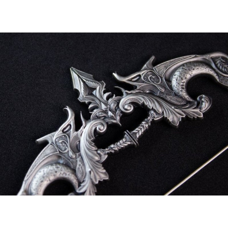 Antike Silbermedaille „Crescent Bow“ – 2 oz – The Divine Weapons Serie mit kunstvollem Bogen-Motiv

